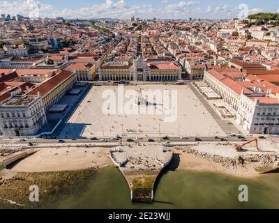 Piazza del Commercio nel centro di Lisbona chiamata Praca do Comercio, Portogallo Foto Stock