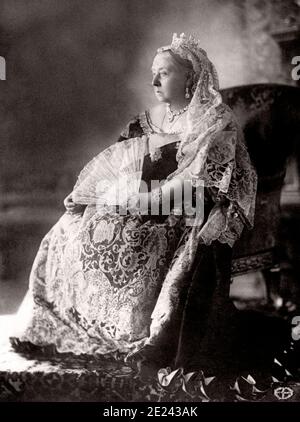 La regina Vittoria per il Giubileo di Diamante ritratto fotografico. Victoria (1819 - 1901) fu Regina del Regno Unito di Gran Bretagna e Irlanda da 20 Ju Foto Stock