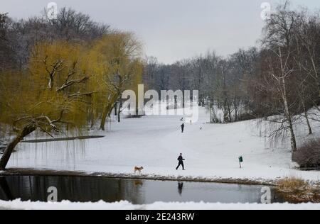 Winter, Schnee, Volkspark Schöneberg, Tempelhof-Schöneberg, Berlino, Germania Foto Stock