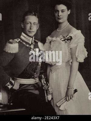 Il principe ereditario Wilhelm e sua moglie Duchessa Cecilie di Mecklenburg-Schwerin. Foto Stock