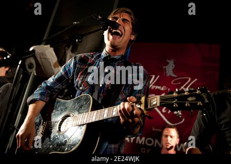 Il musicista Charlie Simpson Foto Stock