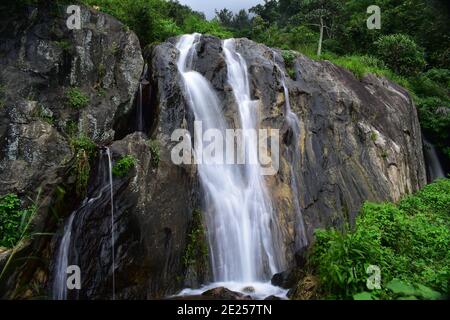 Cascate di Tiger a Bodimettu, Tamilnadu Foto Stock