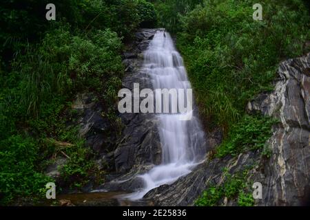 Cascate di Tiger a Bodimettu, Tamilnadu Foto Stock