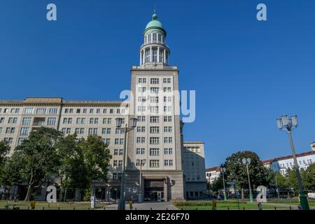 Wohnturm, Frankfurter Tor, Friedrichshain di Berlino, Deutschland Foto Stock