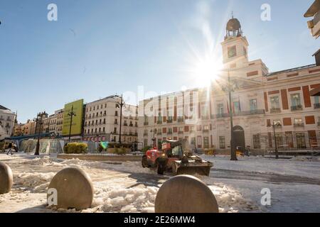 Madrid, Spagna. 12 gennaio 2021. Capitale di Madrid dopo la tempesta Filomena, martedì 12, Madrid Credit: CORDON PRESS/Alamy Live News Foto Stock