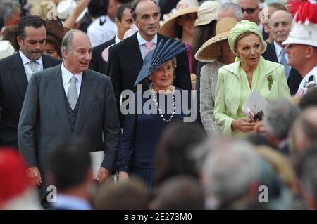 Il principe Karim Aga Khan, Bernadette Chirac e Farah Diba partì dopo la cerimonia di matrimonio religioso del principe Abert II di Monaco a Charlene Wittstock, che si è tenuta nel cortile principale del Palazzo del Principe a Monaco il 2 luglio 2011. Alle celebrazioni partecipano una lista di ospiti di famiglie reali, celebrità globali e capi di stato. Foto di ABACAPRESS.COM Foto Stock