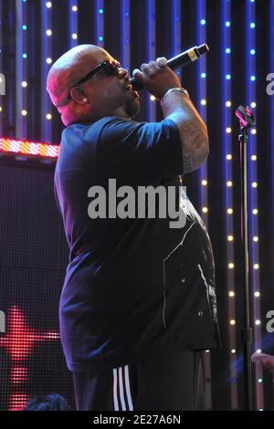 CEE lo Green lancia la nuova High Tech di Universal CityWalk, la prossima generazione '5 Towers', la nuova arena per concerti all'aperto che si è tenuta presso l'Universal CityWalk di Universal City, Los Angeles, CA, USA il 7 luglio 2011. Foto di Tony DiMaio/ABACAPRESS.COM Foto Stock