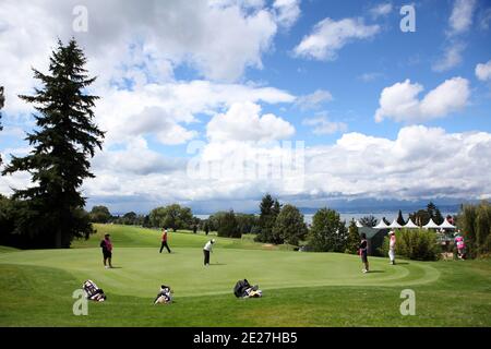 Una vista generale della 15° buca durante l'ultimo round dei Maestri Evian al golf club Evian Masters, a Evian-les-Bains, Alpi francesi, Francia, il 24 luglio 2011. Foto di Manuel Blondau/ABACAPRESS.COM Foto Stock