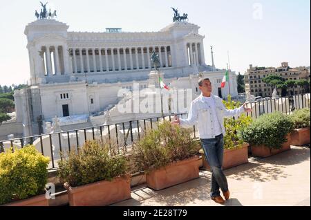 L'attore Antonio Banderas partecipa alla fotocellula 'la pelle i Live in' (la Piel Que Habito) di fronte al monumento Vittoriano a Roma, Italia, il 21 settembre 2011. Foto di Eric Vandeville/ABACAPRESS.COM Foto Stock