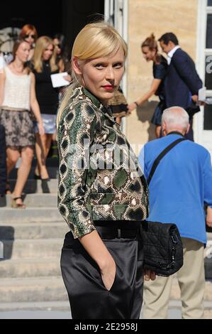 Anna Sherbinina arriva alla mostra della collezione Christian Dior Primavera-Estate 2012 Ready-to-Wear che si tiene il 30 settembre 2011 al Rodin Museum di Parigi. Foto di Giancarlo Gorassini/ABACAPRESS.COM Foto Stock