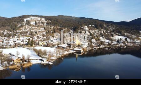 Schliersee, Germania: Paesaggio invernale della città Foto Stock