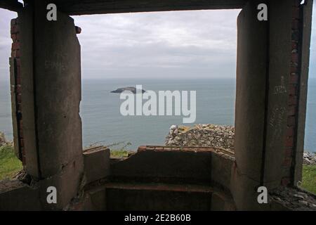 Vista dalla torre di incoronazione alla testa llanlleiana, Anglesey Foto Stock