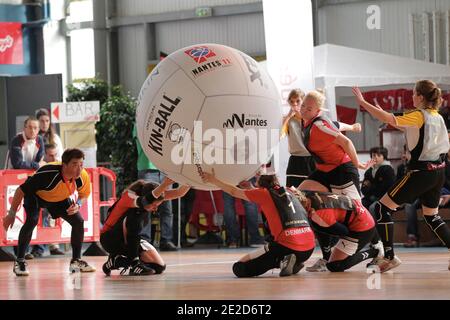 Mette Lonne (DEN) spara alla sesta Coppa del mondo di calcio femminile a Nantes, Francia occidentale, il 26 ottobre 2011. Foto di Laetitia Notarianni/ABACAPRESS.COM Foto Stock