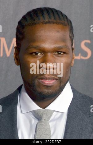 Curtis '50 Cent' Jackson arriva per la prima 'Immortali 3D' tenuta al Nokia Theatre L.A. Live a Los Angeles, California, USA il 7 novembre 2011. Foto di Tony DiMaio/ABACAPRESS.COM Foto Stock