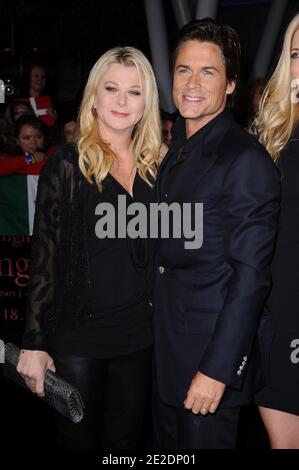 Rob Lowe e Sheryl Berkoff partecipano alla prima di Summit Entertainment 'The Twilight Saga: Breaking Dawn - Part 1' tenutasi al Nokia Theatre di Los Angeles, CA, USA il 14 novembre 2011. Foto di Lionel Hahn/ABACAPRESS.COM Foto Stock