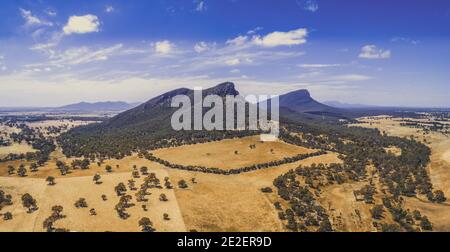 Monte brusco nel Parco Nazionale dei Grampians - panorama aereo Foto Stock