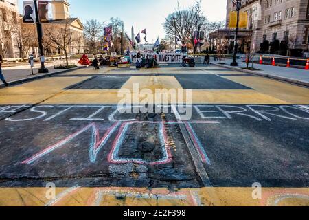 Black Lives Matter Plazal in bloccato Washington D.C. il 13 gennaio 2021. Foto Stock