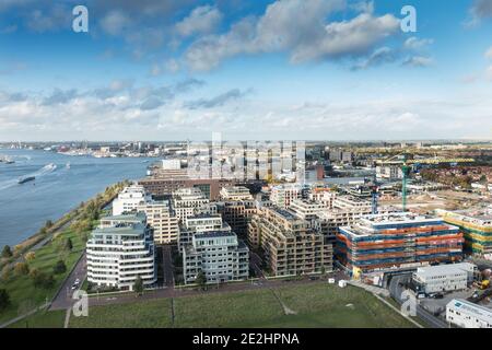 Amsterdam Overhoeks è una nuova e moderna area residenziale di Amsterdam Nord. Foto Stock