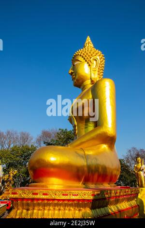 Buddha Grande d'oro in Thailandia Sud-est asiatico Foto Stock