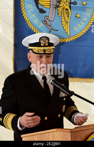 Napoli, Italia. ammiraglio Eugene Black durante 50Â° anno della USS Mount Whitney, News in Napoli, Italia, 14 gennaio 2021 Credit: Independent Photo Agency/Alamy Live News 2021 Foto Stock