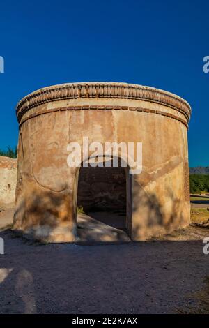 Cimitero e cappella mortuaria al Tumacacori National Historical Park, Arizona, Stati Uniti Foto Stock