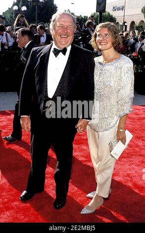 Ned Beatty e la moglie Tinker Credit: Ralph Dominguez/MediaPunch Foto Stock