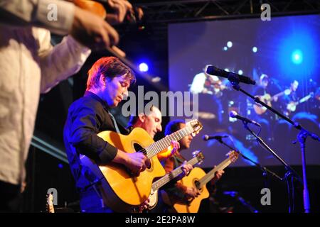 Thomas Dutronc ha eseguito la festa di lancio del giornale "France soir", a Beaubourg , a Parigi, in Francia, il 16 marzo 2010. Foto di Thierry Orban/ABACAPRESS.COM Foto Stock