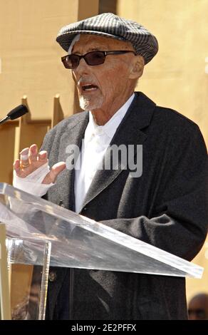 Dennis Hopper alla cerimonia della Walk of Fame per Dennis Hopper, Egyptian Theatre, Hollywood, California. 26 marzo 2010. (Nella foto: Dennis Hopper). Foto di Baxter/ABACAPRESS.COM Foto Stock