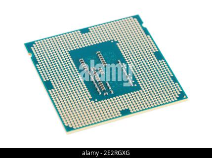 Chip del processore del computer (CPU) isolato su bianco Foto Stock
