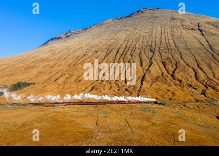 Treno a vapore Jacobite, West Highland Line, Scozia, Regno Unito Foto Stock