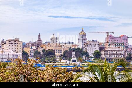 Vista molto dettagliata di Old Havana compreso il Campidoglio - Cuba Foto Stock