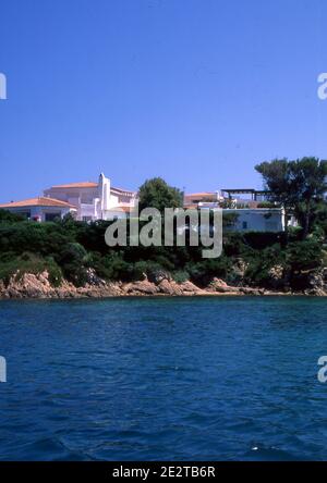 Porto Cervo, Sardegna, Italia. La casa di Karim Aga Khan (scannerizzata da Fujichrome Velvia) Foto Stock