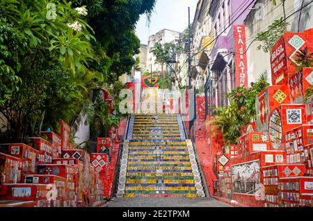 Escadaria Selarón (scalinata di Selaron) a Rio de Janeiro, Brasile Foto Stock