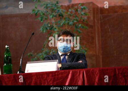 Insedimentamento del nuovo Direttore generale del Policlinico Umberto i di Roma, membro della Rettrice dell'Università la Sapienza Foto Stock