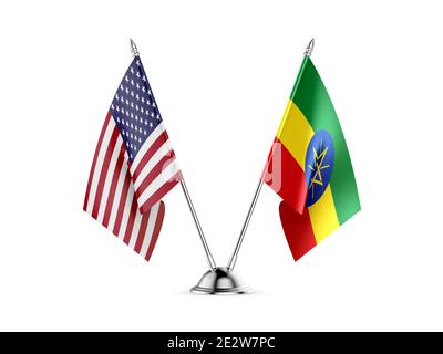 Desk bandiere, Stati Uniti d'America e in Etiopia, isolato su sfondo bianco. Immagine 3D Foto Stock
