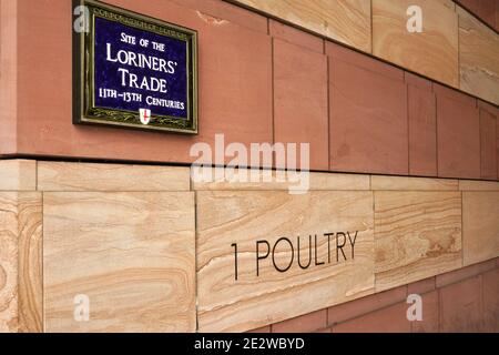Londra, Regno Unito - 02 febbraio 2019: Sito del cartello commerciale di Loriners sul muro del Poultry n. 1 a Londra Foto Stock