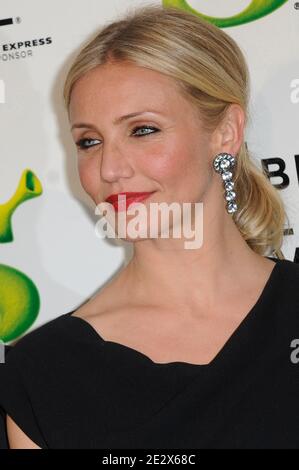 Cameron Diaz arriverà per il 2010 Tribeca Film Festival prima notte di apertura di 'Shrek Forever After' al Teatro Ziegfeld a New York City, NY, USA il 21 aprile 2010. Foto di Mehdi Taamallah/ABACAPRESS.COM Foto Stock