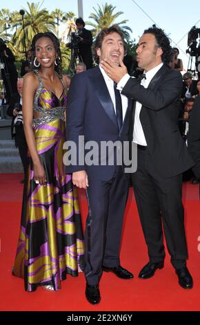 Diaryatou Daff, Javier Bardem, Alejandro Gonzalez Inarritu arriva alla proiezione di 'Biutiful' presentata in concorso durante il 63esimo Festival del Cinema di Cannes, Francia meridionale, il 17 maggio 2010. Foto di Hahn-Nebinger-Orban/ABACAPRESS.COM Foto Stock