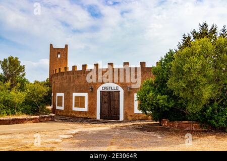 Ristorante e bar in un castello CASTILLO a Maiorca in Spagna. Foto Stock