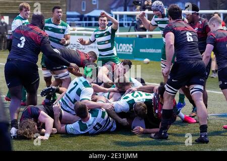 Castle Bar, West Ealing, Regno Unito. 16 gennaio 2021. Alun WALKER (2) di Ealing Trailfinders segna una prova durante la sfida di Trailfinders Cup tra Ealing Trailfinders e Saracens a Castle Bar, West Ealing, Inghilterra, il 16 gennaio 2021. Photo by David Horn/prime Media Images Credit: Prime Media Images/Alamy Live News Foto Stock