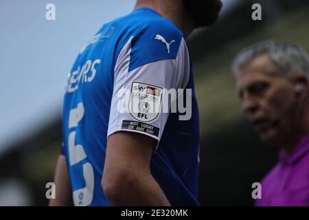 PETERBOROUGH, INGHILTERRA. 16 GENNAIO: Una vista dettagliata del badge skybet League One sulla maglia di Mark Beevers di Peterborough United durante la partita Sky Bet League 1 tra Peterborough e MK Dons a London Road, Peterborough, sabato 16 gennaio 2021. (Credit: James HolyOak | MI News) Credit: MI News & Sport /Alamy Live News Foto Stock