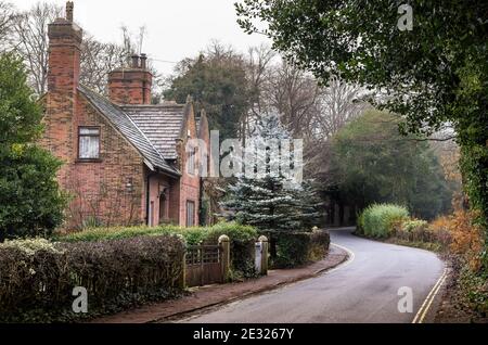 Warrington - UK Gennaio 15: Walton Lea Rd Gennaio 15, 2021, Walton Lea Rd è la strada che vi porterà a Walton Hall, una casa di campagna a Walton, Wa Foto Stock