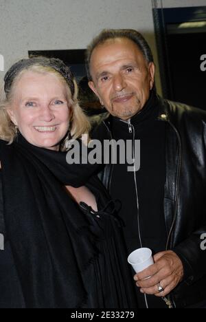 ESCLUSIVO. L'attore francese Jean-Pierre Kalfon e l'attrice francese Marie-Christine Barrault si riuniscono all'ottavo Festival 'ÀcOUVRIR' di Conceze, Correze, Francia, il 15 agosto 2010. Foto di Helder Januario/ABACAPRESS.COM Foto Stock