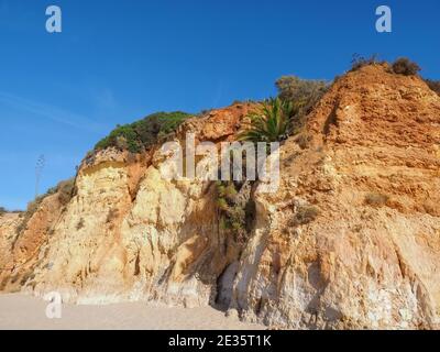 Vuota praia da Vau a Portimao, Costa dell'algarve, Portogallo Foto Stock