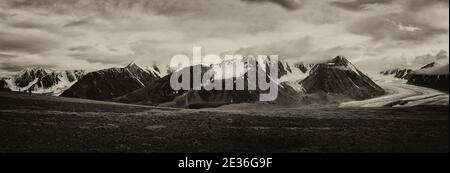 Catena montuosa di 'Altai Tavan Bogd' Foto Stock