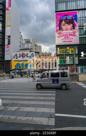 2 luglio 2018, Osaka - Giappone: Un angolo della via dello shopping di Shinsaibashi Suji Foto Stock