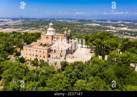 Veduta aerea, monastero Santuari de Bonany vicino Petra, Maiorca, Isole Baleari, Spagna Foto Stock