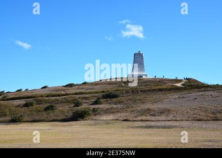 Il Wright Brothers National Memorial segna il 1903 dicembre 17 il luogo del primo volo a Kill Devil Hills sulle sponde esterne della Carolina del Nord Foto Stock