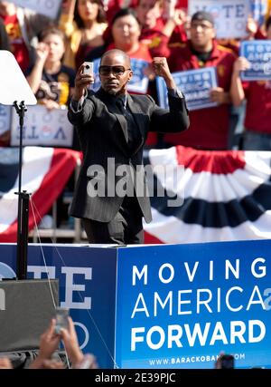 Il presidente Barack Obama ospita un rally Moving America Forward all'Università della California del Sud - USC - 22 ottobre 2010 a Los Angeles, California. Il rally è il quinto di una serie di apparizioni del presidente durante il suo viaggio di più giorni negli stati occidentali per stimolare l’entusiasmo tra gli elettori democratici. Foto di Lionel Hahn/ABACAPRESS.COM (nella foto : Jamie Foxx) Foto Stock