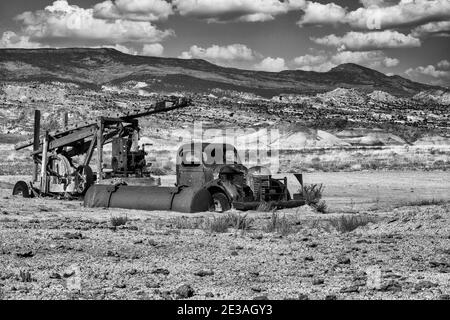 Acquedotto rustico nel deserto Foto Stock